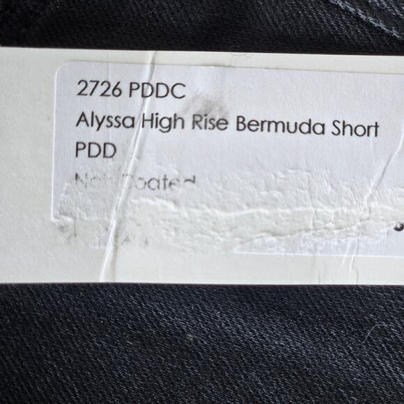 L'Agence Alyssa Coated High Rise Bermuda Faux Leather Shorts Size 25 NWT - Picture 4 of 9